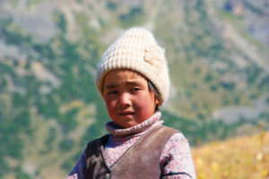 Kind in Süd-Kirgistan